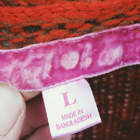 Fuzzy knit shawl collar top - Picture 3 of 3